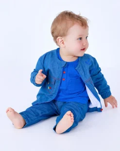 Conjunto de plana para niño con camisa azul de manga corta y pantalón vaquero con bordado de
