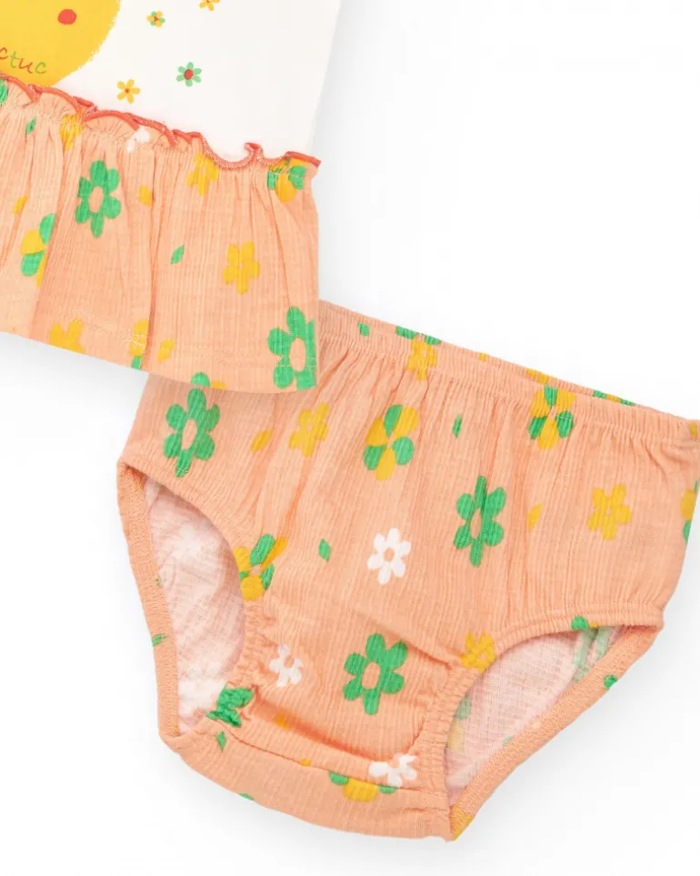 Conjunto para niña con blusa salmón y braguita amarilla con bordados