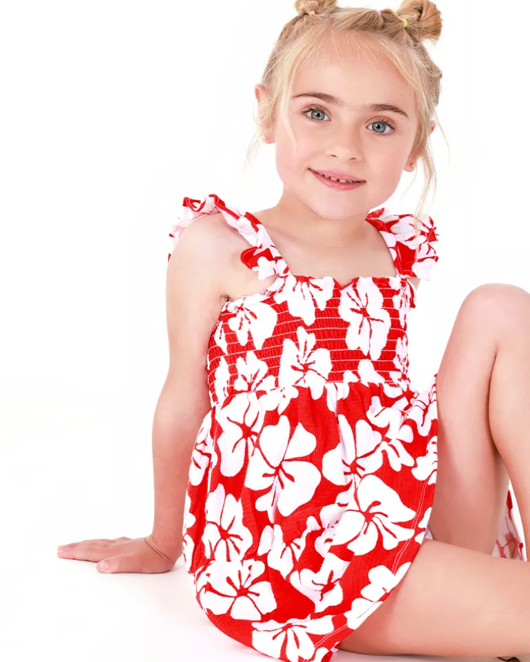 Vestido para niña en rojo con estampado floral y tirantes fruncidos